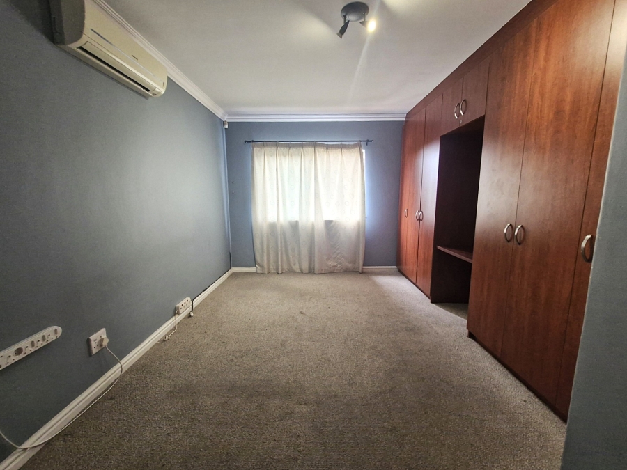 To Let 2 Bedroom Property for Rent in Durbanville Western Cape